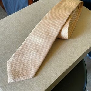 Banana Republic Men’s Tie